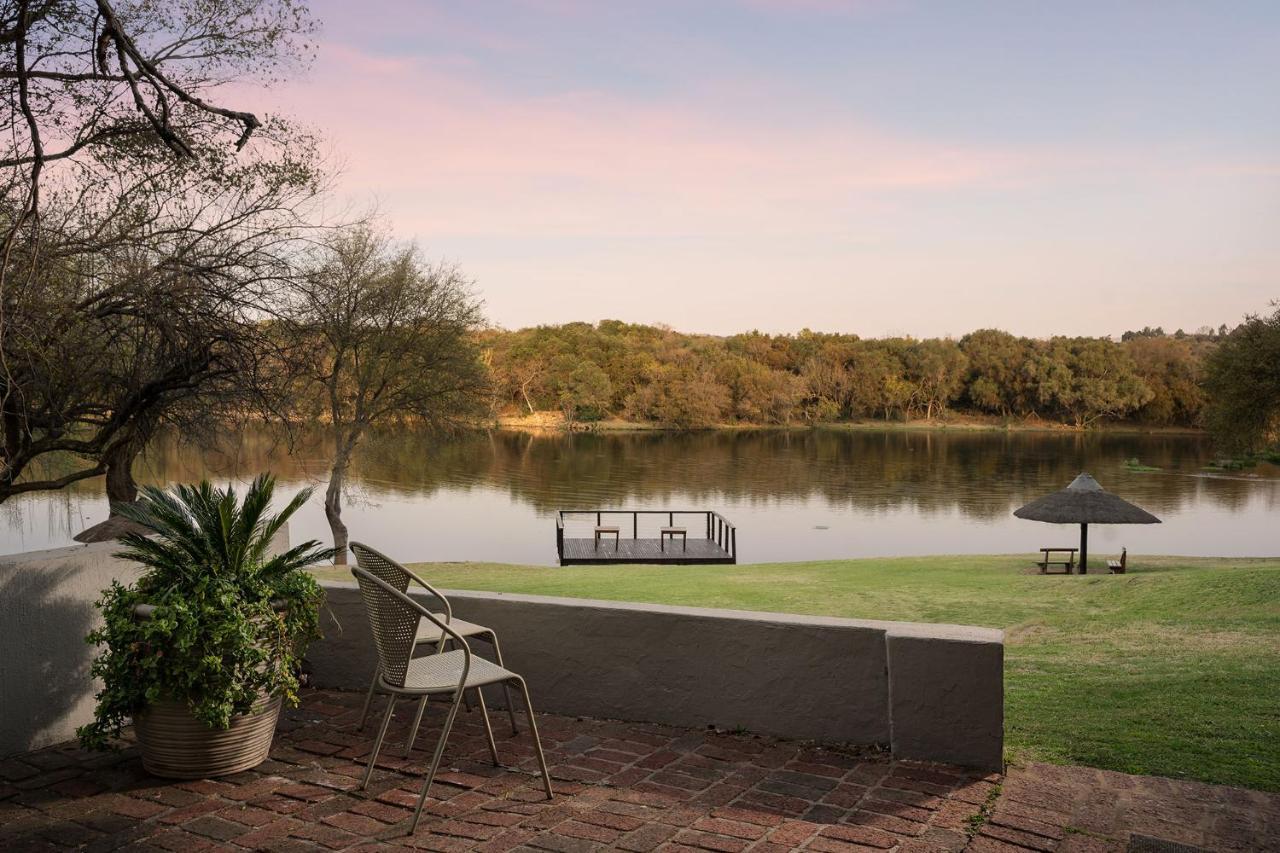 Premier Hotel Roodevalley Pretoria-Noord Extérieur photo